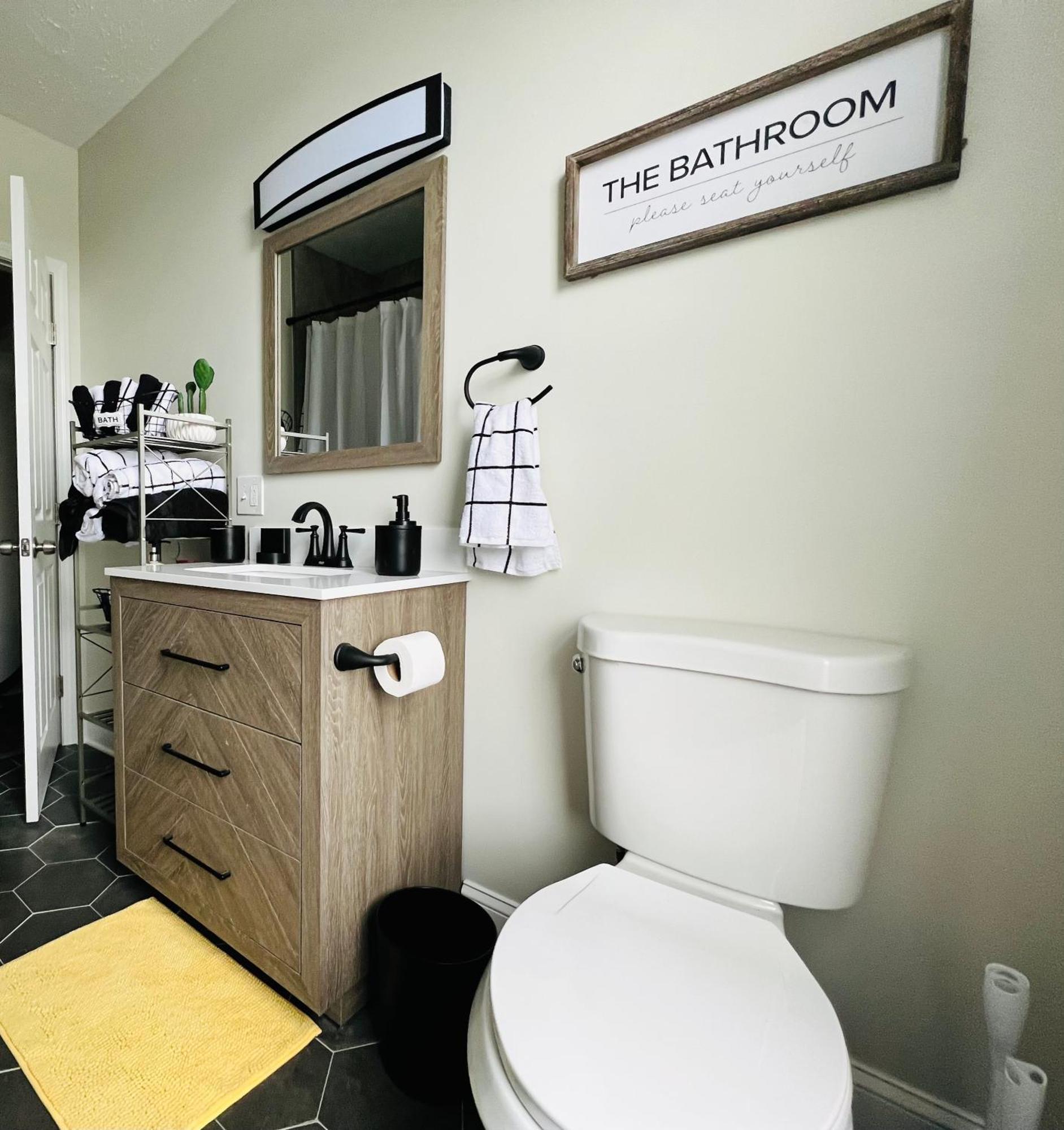 Mekor Management Services Louisville Buitenkant foto